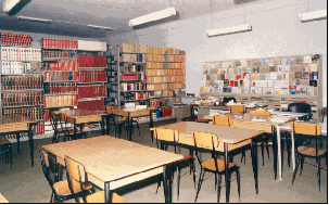 Sala di lettura della Biblioteca Jacobilli nella sede storica del Seminario Vescovile di Foligno.